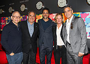 Bob Balaban, CEO Jim Gianopulos, Grant Haslov, Elisabeth Gabler, George Clooney  @ Berlinale 2014 Weltpremiere "Monuments Men"(©Foto: Twentieth Century Fox)
